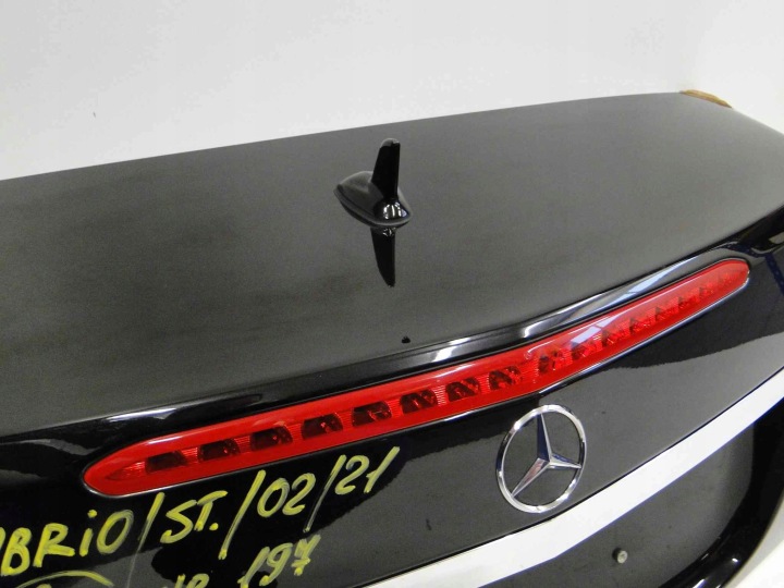 фото №10, Mercedes e 207 cabrio кришка задня багажника w207