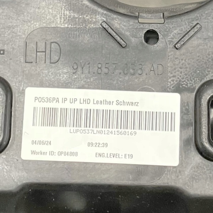 фото №9, Консоль панель капот porsche cayenne рестайлинг 9y1 9y0 iii 3 оригинал новая 23r-