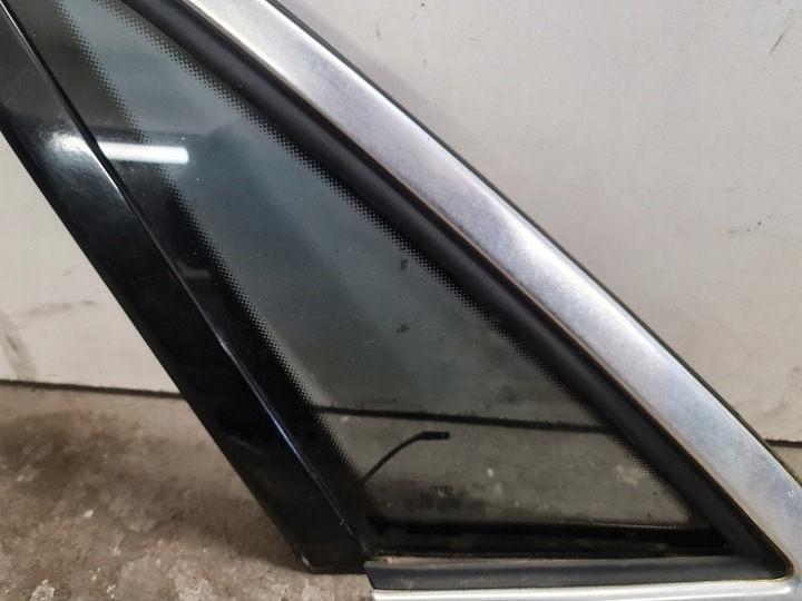 фото №3, Стекло треугольник левая audi a8 d2 рестайлинг vsg хром