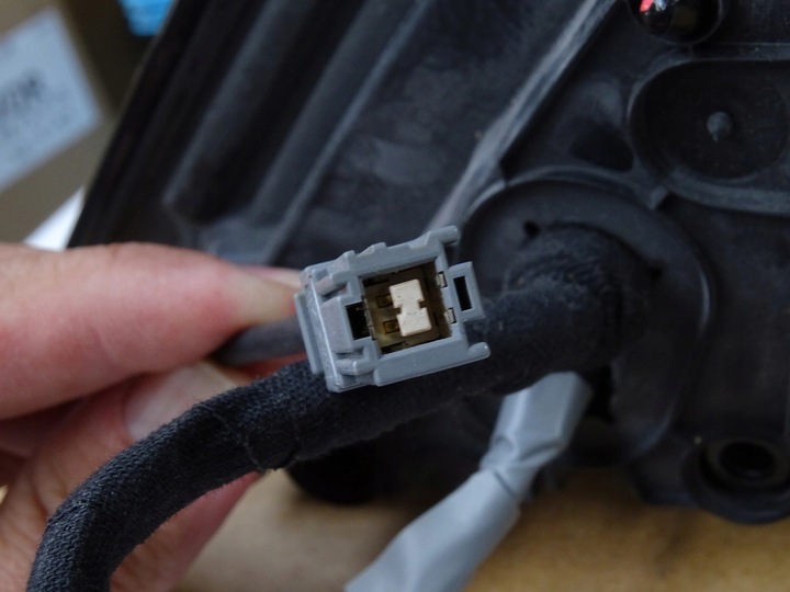 фото №9, Новое оригинальные зеркало каркас pod камера range rover vogue l405 lr048970