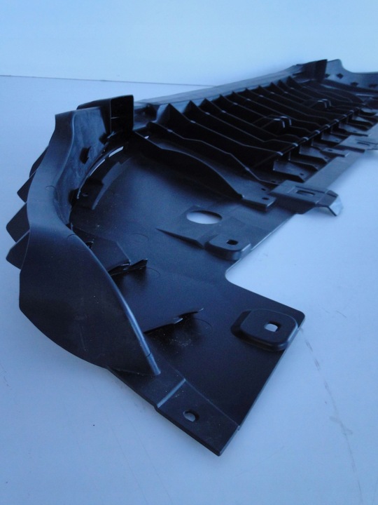 фото №14, B w246 w242 усилитель лобовое ремня передней a2468850365 2468850365