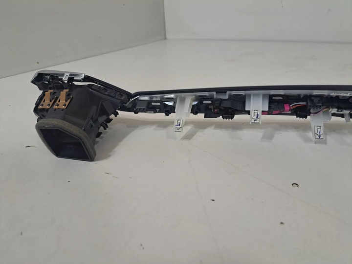 фото №9, Bmw 4 g22 g23 g24 g26 2022 панелі розподільчі, консоль