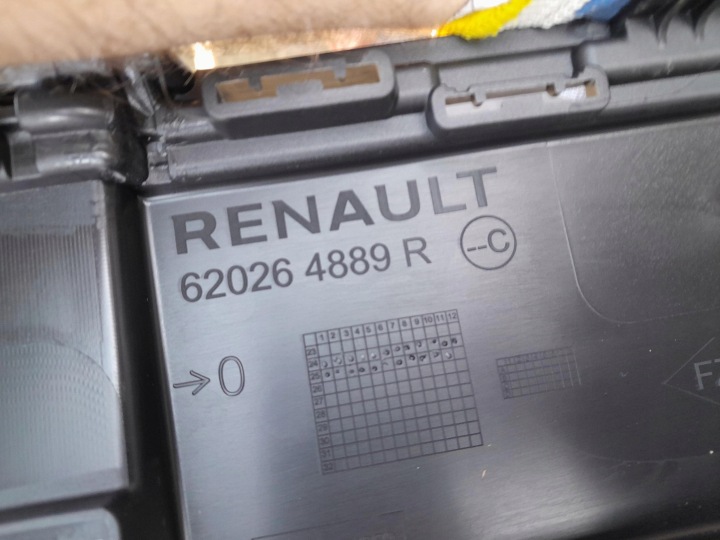 фото №9, Renault captur ii рестайлинг 24- спойлер бампера перед передний оригинал