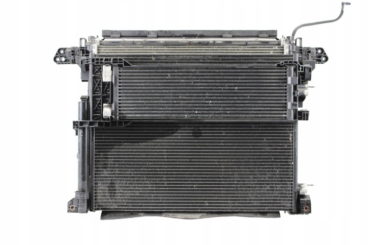 фото №1, Alfa romeo stelvio 2.0t бензин pas переднее радиатор вентилятор