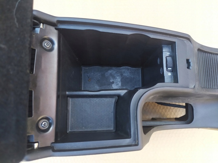 фото №7, Туннель средний подлокотник alfa romeo 159