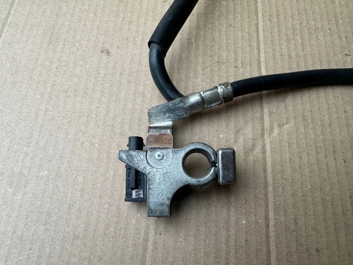 фото №11, Ford focus mk3 клемма минусовая av6n-10c679-cc