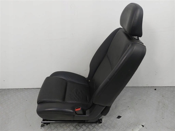 фото №8, Сидіння задній правий ii ряд шкіра чорний volvo xc90 i 2002-