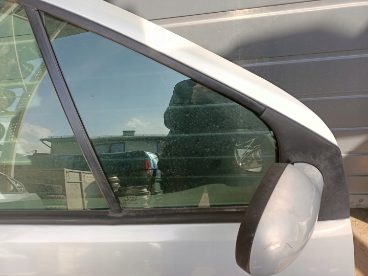 фото №7, Дверь правая перед renault scenic i