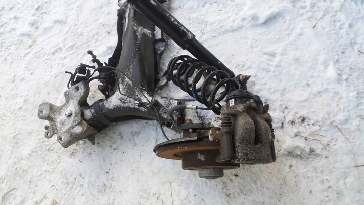 фото №6, Подвешивание зад renault talisman 1.2 универсал зажимы подрамник зад