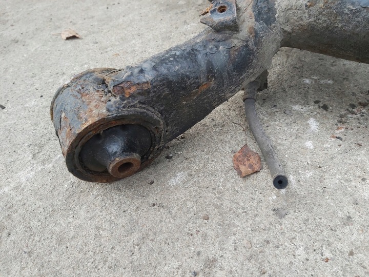 фото №10, Toyota yaris ii iii балка підвішування зад барабани замінник