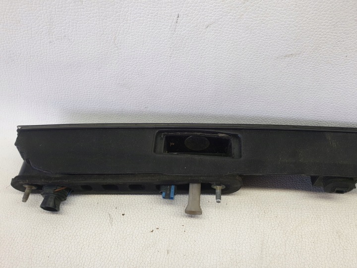 фото №11, Bmw 7 e65 01-05 накладка средняя microstyk w крышка багажника зад 6321690416