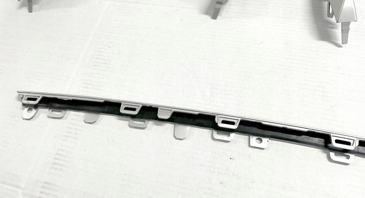 фото №10, Рамка вихлоп дифузор планка бампера audi a3 rs3 8v4 8v - kpl