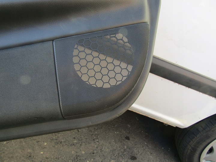 фото №8, 7 mercedes w203 sport купе оббивка двері права передня