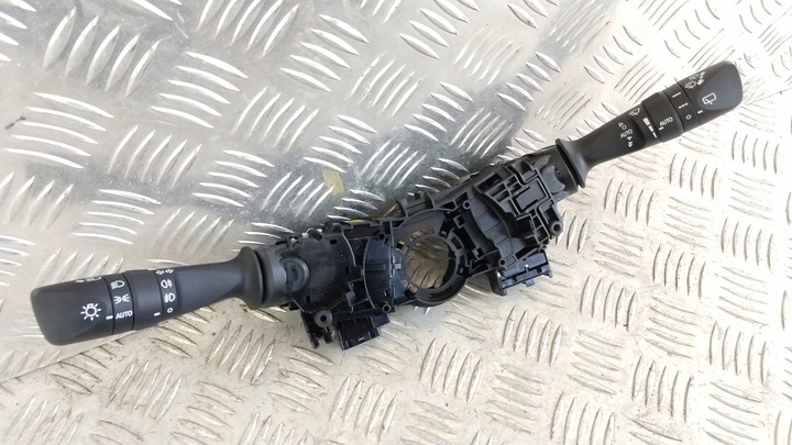 фото №1, Toyota c-hr chr 16 переключатель комбинированный света