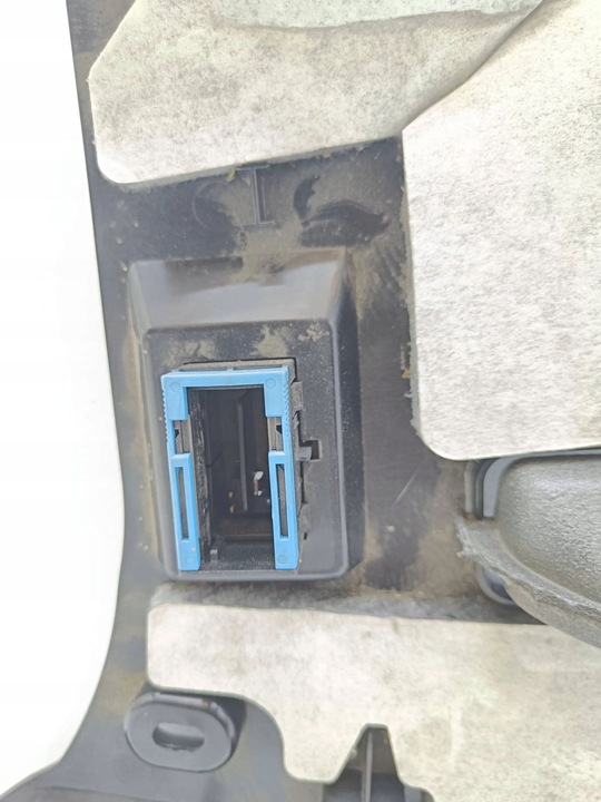 фото №7, Bmw 7 f01 f02 f03 f04 2010 element панели распределительной / dół