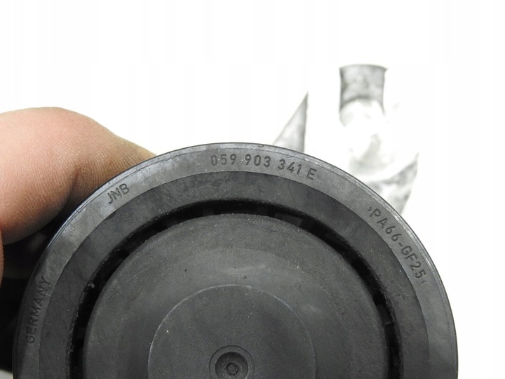 фото №8, Лапи кронштейн генератора audi a6 c6 2.7 v6 tdi