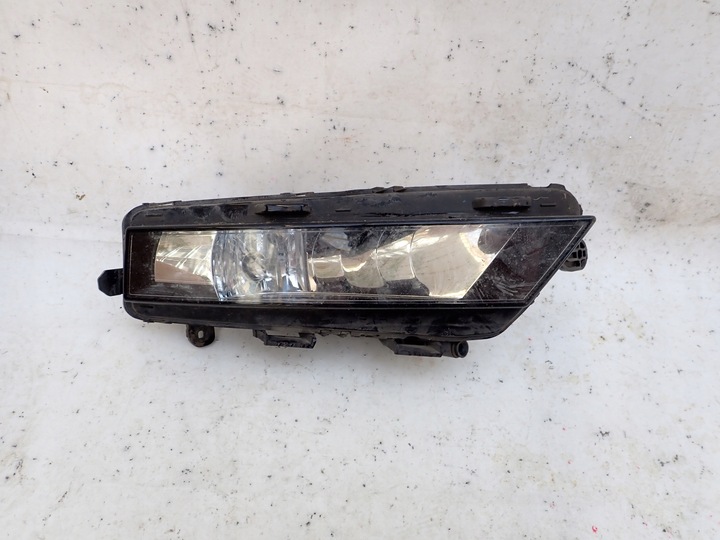 фото №1, Лампа протитуманна skoda octavia 17- p оригінальний номер vag 5e0941700f