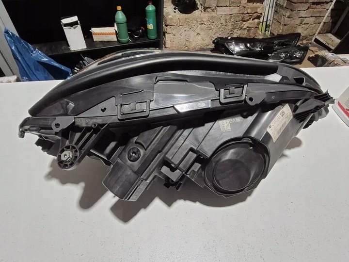 фото №6, Mercedes e клас w212 рестайлінг, лампа перед ліва.