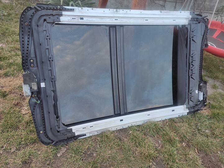 фото №11, Панорама люк крыша стеклянный bmw x1 f48 eu