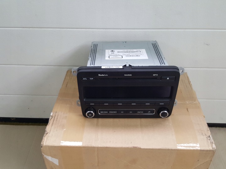 фото №1, Skoda fabia ii fl roomster радіо cd mp3 swing