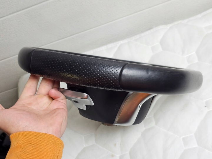 фото №10, Кермо мультифункція шкіра mercedes w247 w177 w205 w213 w253 a0050004599