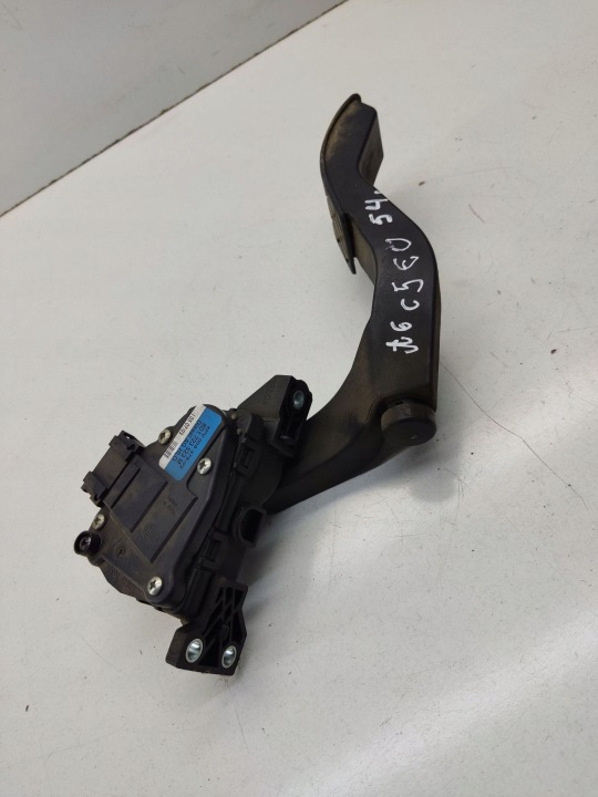 фото №6, Audi a6 allroad c5 2003 педаль газу 8d1723523m