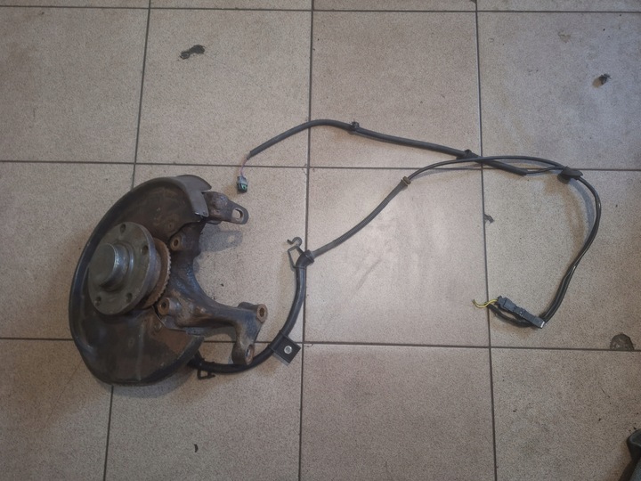 фото №1, Ступиця поворотна опора датчик лівий зад audi a4 b6 b7 вісь