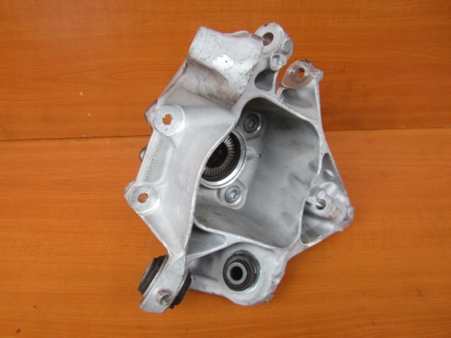 фото №14, Bmw x5 g05 x6 g06 x7 поворотна опора зад права правий задня 6876654