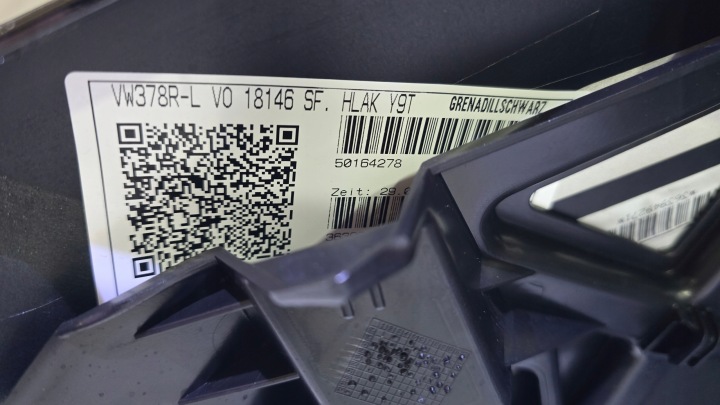 фото №14, Vw touran r-line бампер передний перед ly9t 5ta807221m -t распылители 6pdc