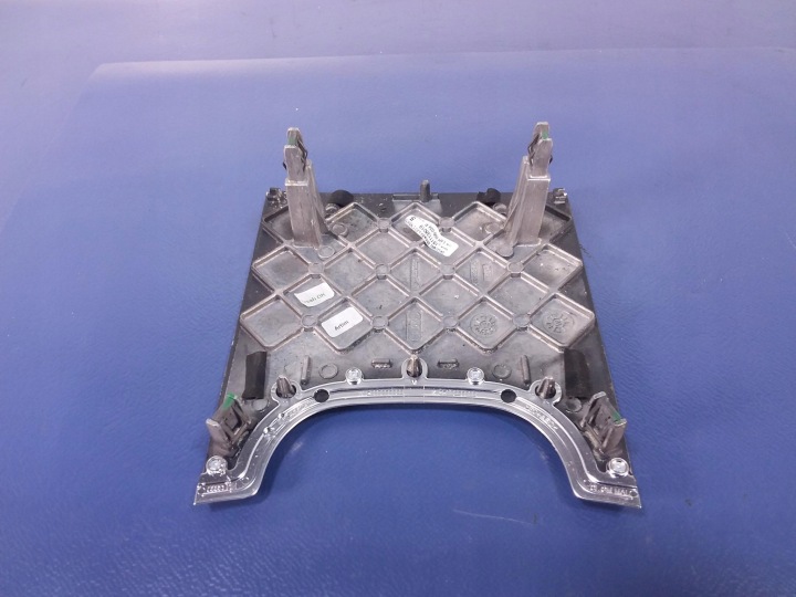 фото №4, Audi a8 d4 4h молдинг dekor подлокотника 4h0886745