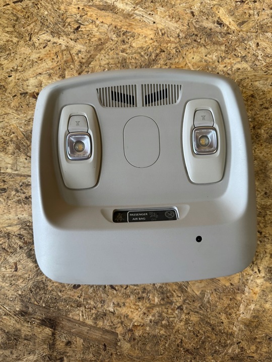 фото №1, Лампа освещение кабины интерьера renault kadjar 969809871r