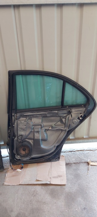 фото №12, Mercedes w203 00-07 двері праві перед зад usa c040