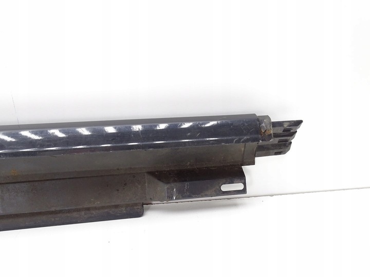 фото №8, Планка накладка порогова права vw passat b7 3a li7f