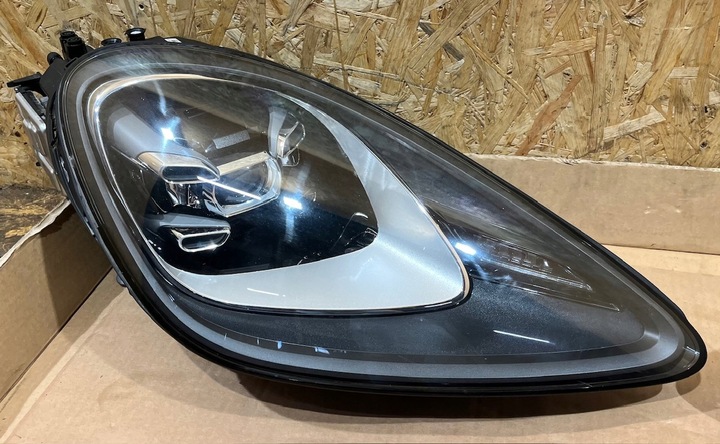 фото №7, Ідеальний kpl.przod porsche cayenne 9y повний led 3.0 w колір c5m 20r 1