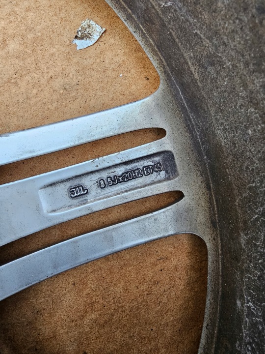 фото №9, Диск диски audi a4 a5 a6 r20 et 45 4g0601025bn 1