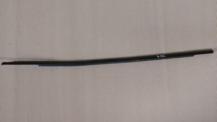 фото №1, Планка накладка лівий перед audi a6 c8