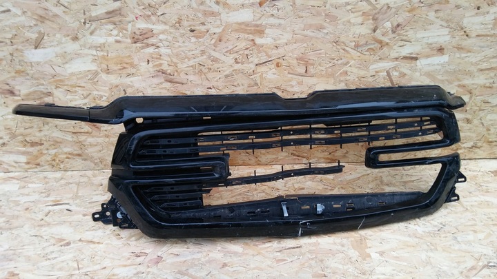 фото №16, Решётка радиатор решётка радиатора перед чёрный dodge ram