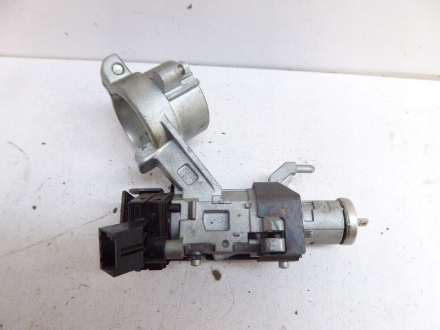 фото №1, Meriva b cosmo 10-14 замок зажигания ключ комплект 1.4 16v