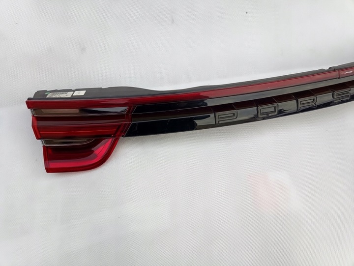 фото №2, Panamera ii 971 led накладка зад 971945207c 971945208c