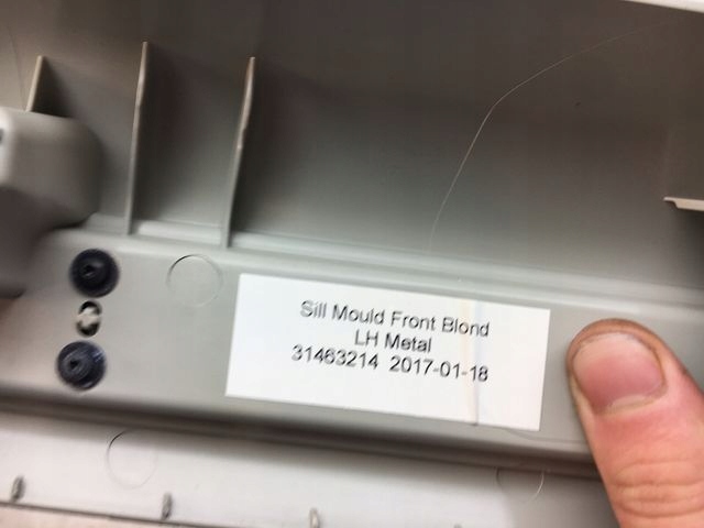 фото №5, Volvo xc90 ii защита накладка порога левый перед 31463214