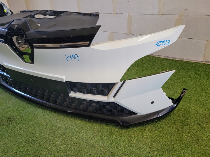 фото №8, Renault megane v 5 e-tech бампер перед переднє