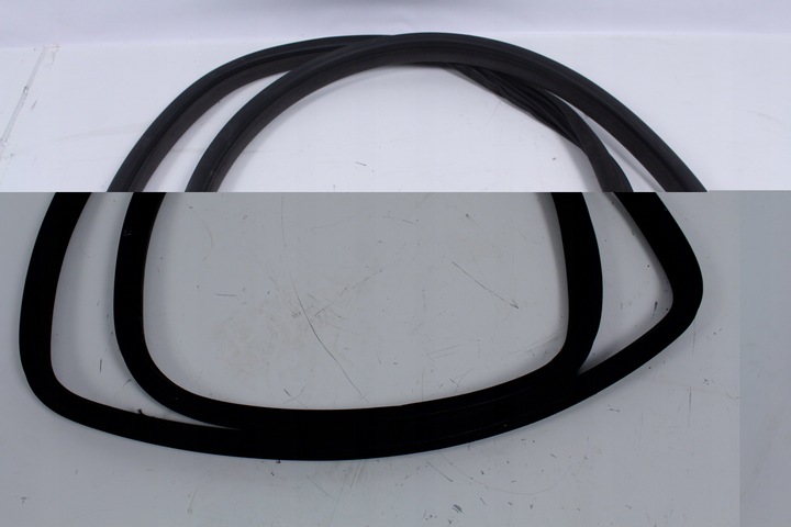 фото №2, Прокладка дверь зад range rover p38a 2001r,