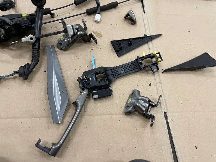 фото №12, Замок ручка трос петли дверь левый зад subaru forester 4 iv sj 12-18r