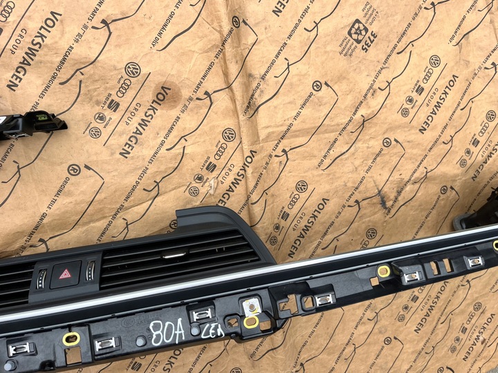 фото №3, Audi q5 80a led ambiente планка решітка повітропровід повітропровід 80b820901a 80b820902