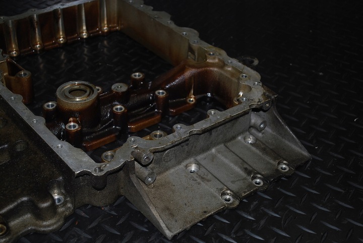 фото №6, Audi a8 d2 6.0 w12 піддон масляна верхня 07c103805t