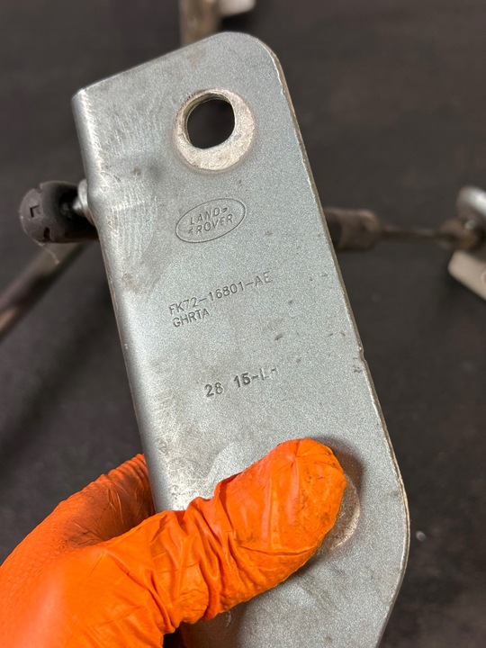 фото №8, Петлі капота + приводи discovery sport l550 fk72-16800-ae fk72-16801-ae