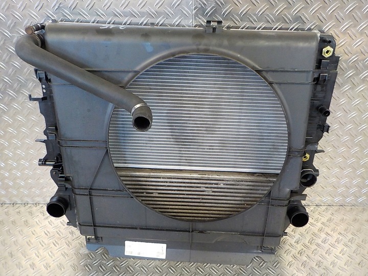 фото №4, Sprinter 906 10-18 651 комплект радиатор автомат