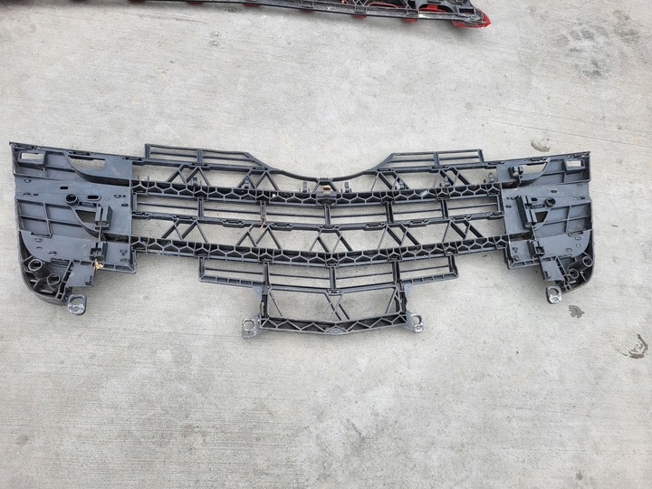 фото №1, Решётка радиатора нижний решётка mercedes actros mp4 a9618850253