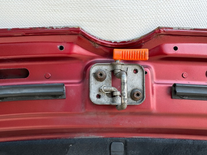 фото №9, Капот кришка двигуна vw touran ii 2010-2015