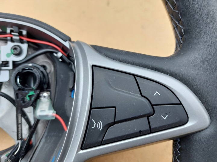 фото №6, Кермо dacia duster ii рестайлінг 21- шкіра